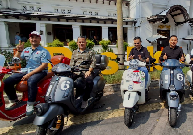 Komunitas Vespa Gelar Touring Jawa-Bali untuk Kampanye Keselamatan