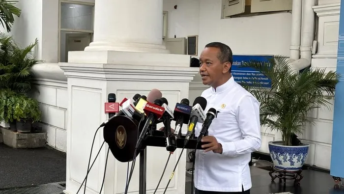 Bahlil Sebut Kompensasi Pemadaman Listrik Bergilir Urusan PLN