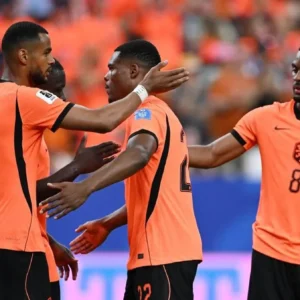 Belanda Kalahkan Swedia dan Pecahkan Rekor Tak Terkalahkan Brasil di Piala Dunia