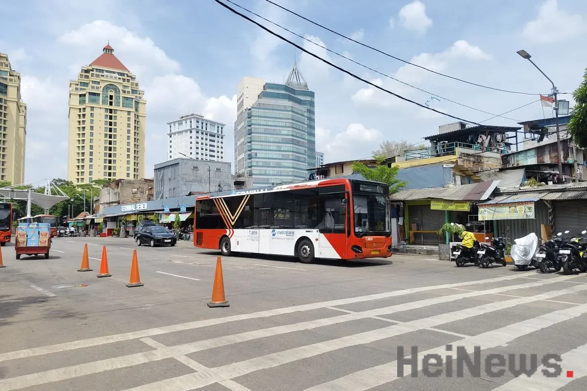 Bus Transjakarta Rute 1N dan 10D Berhenti Beroperasi Mulai 1 Juli 2026