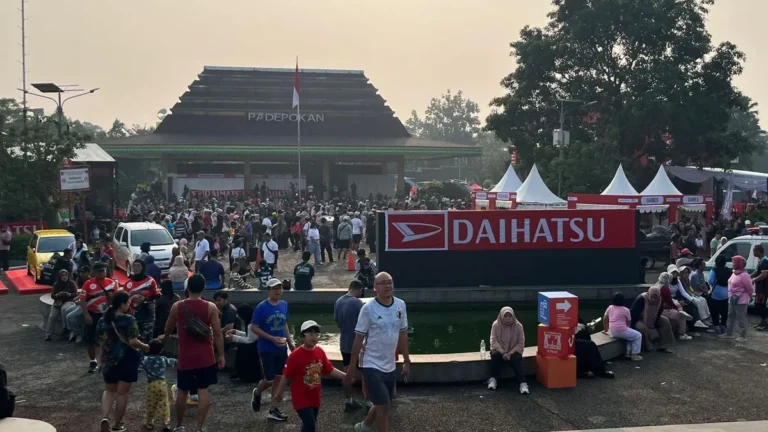 Daihatsu Gelar Kumpul Sahabat di Alun-Alun Depok untuk Apresiasi Pelanggan