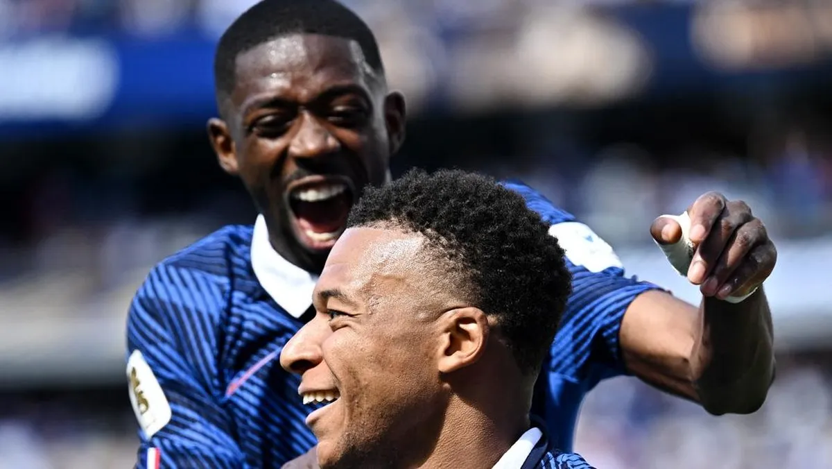Dembele Dapat Kritikan Meski Mbappe Sebut Dia Pemenang Ballon d'Or