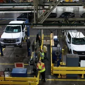 Dua Pabrik Komponen Otomotif Jepang Di Jawa Timur Siap PHK Ribuan Pekerja