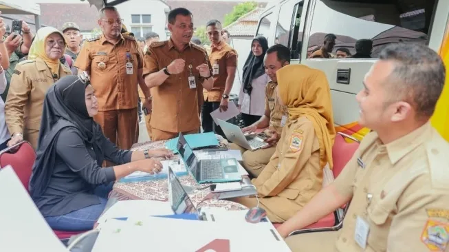 Gubernur Jateng Pastikan Izin Kapal Nelayan Kecil Diberikan Gratis