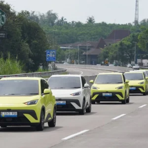Hal yang Wajib Diperhatikan Sebelum Road Trip Pakai Mobil Listrik