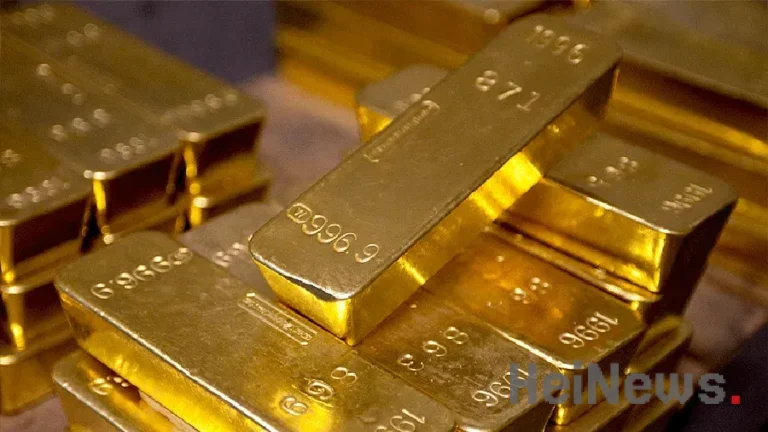 Harga Emas Dunia Menguat, Namun Masih Tertekan Ekspektasi Suku Bunga The Fed