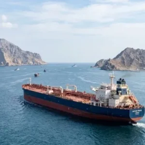 Iran Ajukan Skema Asuransi Kapal di Selat Hormuz, Ancaman bagi Perdagangan Global