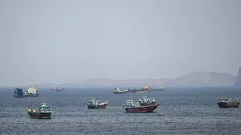Iran Umumkan Penutupan Selat Hormuz Terkait Pelanggaran AS dan Israel