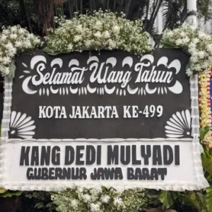 Karangan Bunga Monokrom Kiriman Dedi Mulyadi Jadi Sorotan di HUT DKI Jakarta