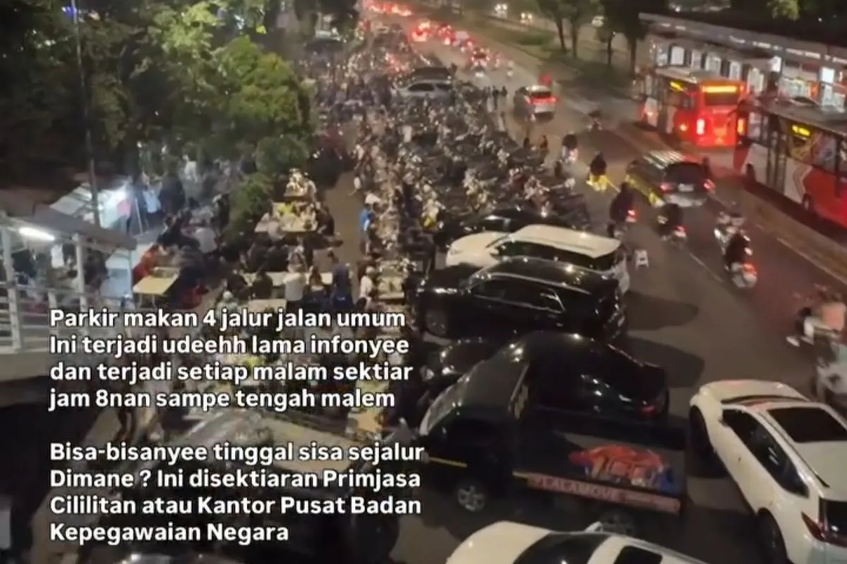 Kesemrawutan Lalu Lintas di Jalan Mayjen Sutoyo Cawang Jakarta Timur