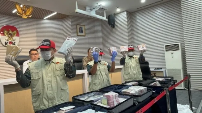 KPK Ungkap Dedi Congor Terlibat Kasus Suap Rp30 Miliar dari Bea Cukai