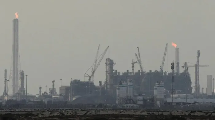 Ledakan di Fasilitas LNG Qatar Tewaskan 13 Orang, Ekspor Gas Tak Terganggu