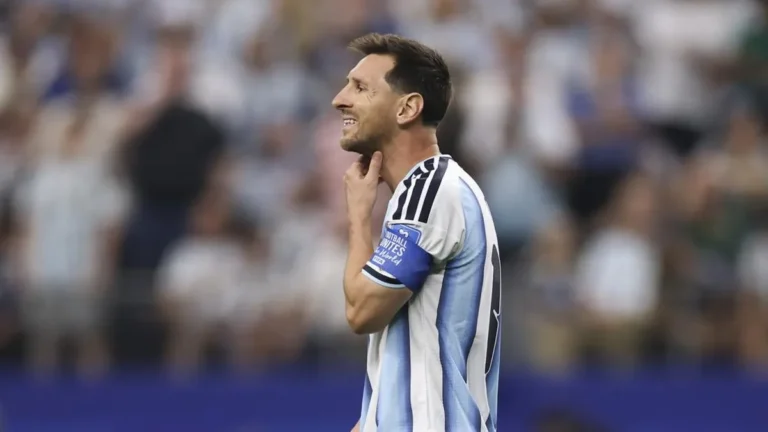 Lionel Messi Kesal Gagal Penalti Meski Argentina Menang 2-0 Atas Austria