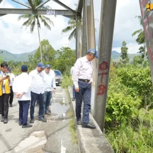 Menteri PU Tinjau Infrastruktur Pascagempa Sulawesi Tengah dan Utamakan Keamanan