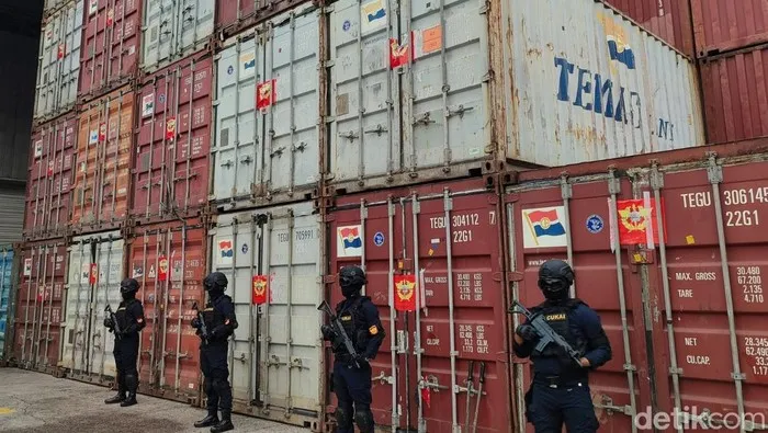 Pemerintah Perluas Penindakan terhadap Impor Pakaian Bekas Ilegal di Indonesia