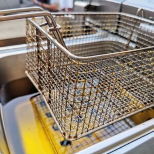 Harga Pangan Hari Ini: Minyak Goreng Naik, Cabai Tembus Rp76.300 per Kg
