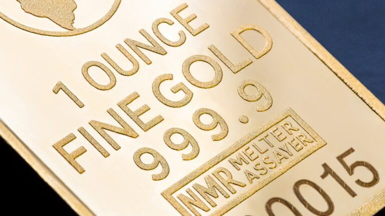 Impor Emas China Melandai, Harga Emas Spot Turun di Bawah US$ 4.000