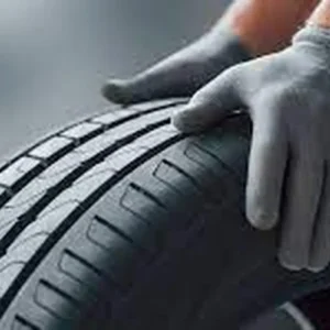 Pilih Ban Mobil dengan Hati-Hati Sebelum Road Trip agar Aman