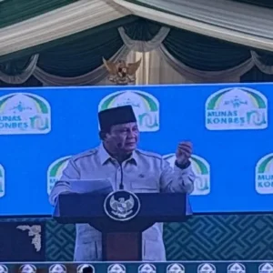 Prabowo Heran Pertumbuhan Ekonomi Stabil Tetapi Angka Kemiskinan Justru Bertambah