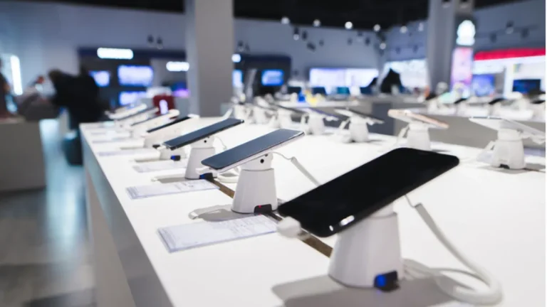 Proyeksi Penurunan Pengiriman Smartphone Tahun 2026 Turun 15 Persen