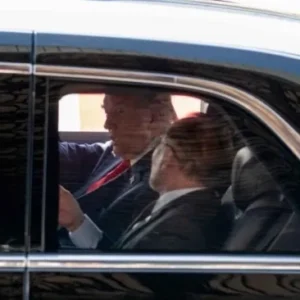 Senator Lindsey Graham Prediksi Donald Trump Siap Ambil Paksa Selat Hormuz