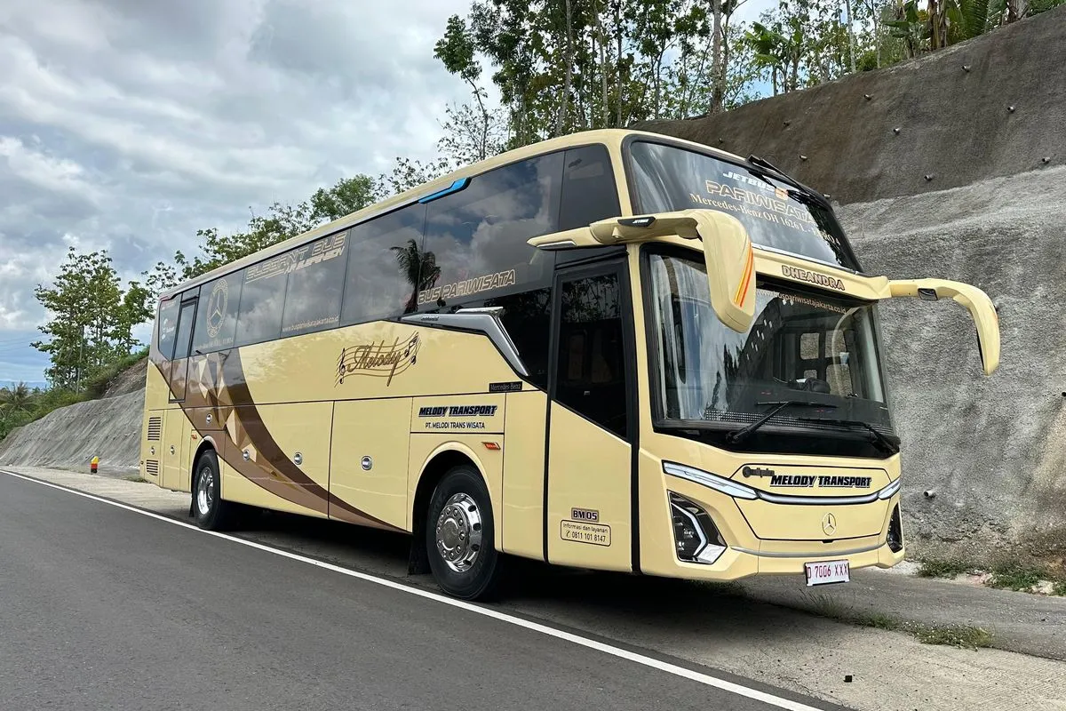 Tips Memilih Bus Pariwisata yang Aman saat Liburan Sekolah