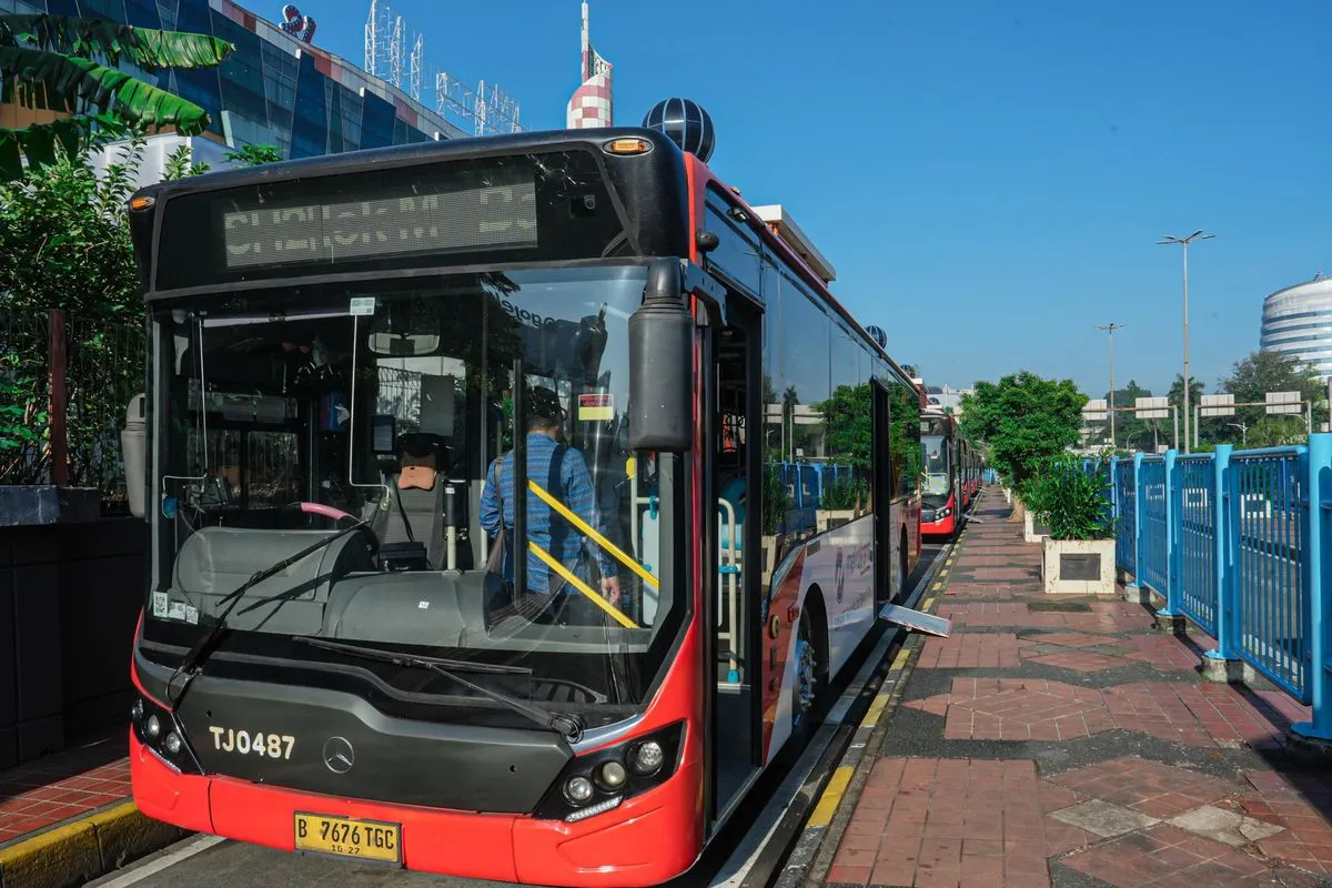 Transjakarta Targetkan 5.000 Kendaraan Operasional pada Juni 2026
