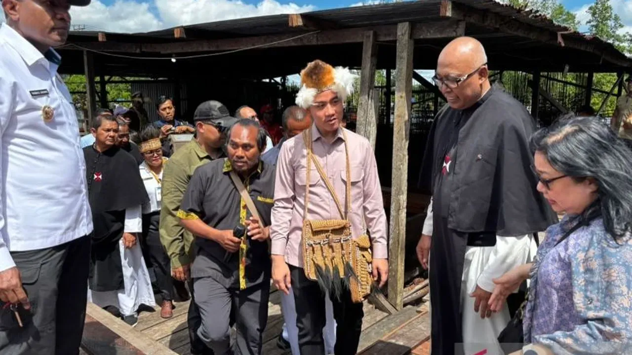 Wapres Gibran Dukung Pembangunan Katedral Baru di Asmat dengan Penanaman Cemara