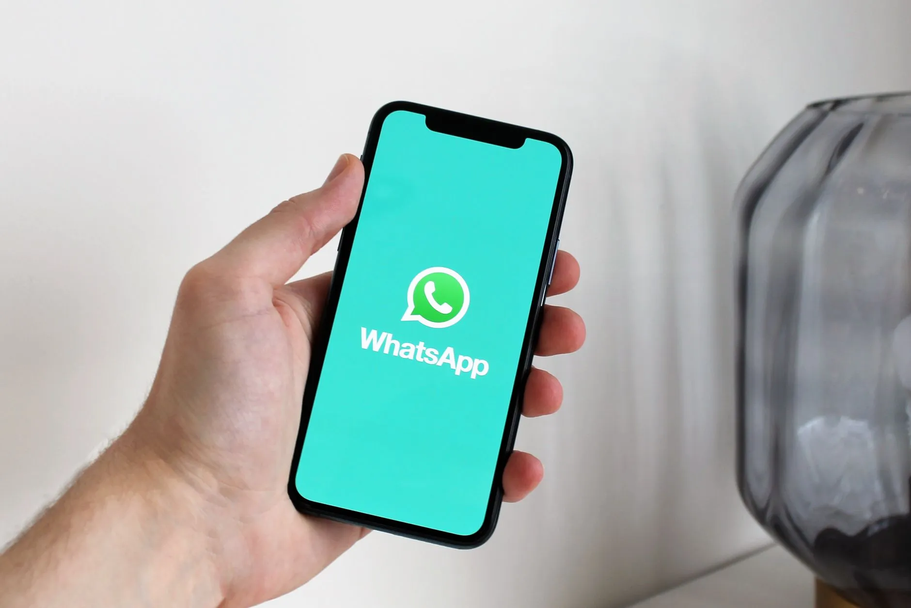 WhatsApp Plus Tawarkan Uji Coba Gratis untuk Pengguna di Indonesia